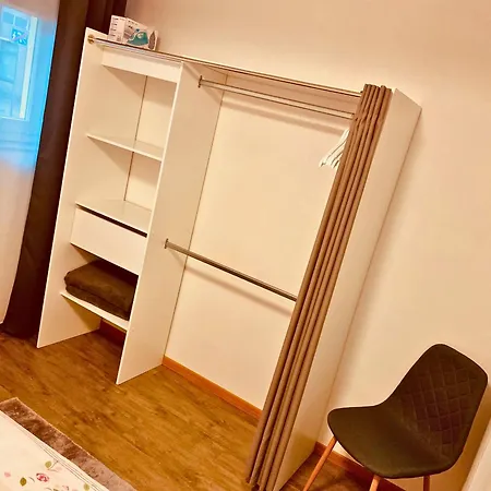 Nebenan Apartman