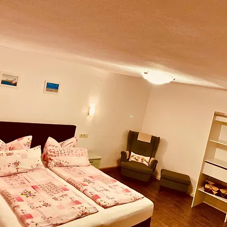 Nebenan Apartment *